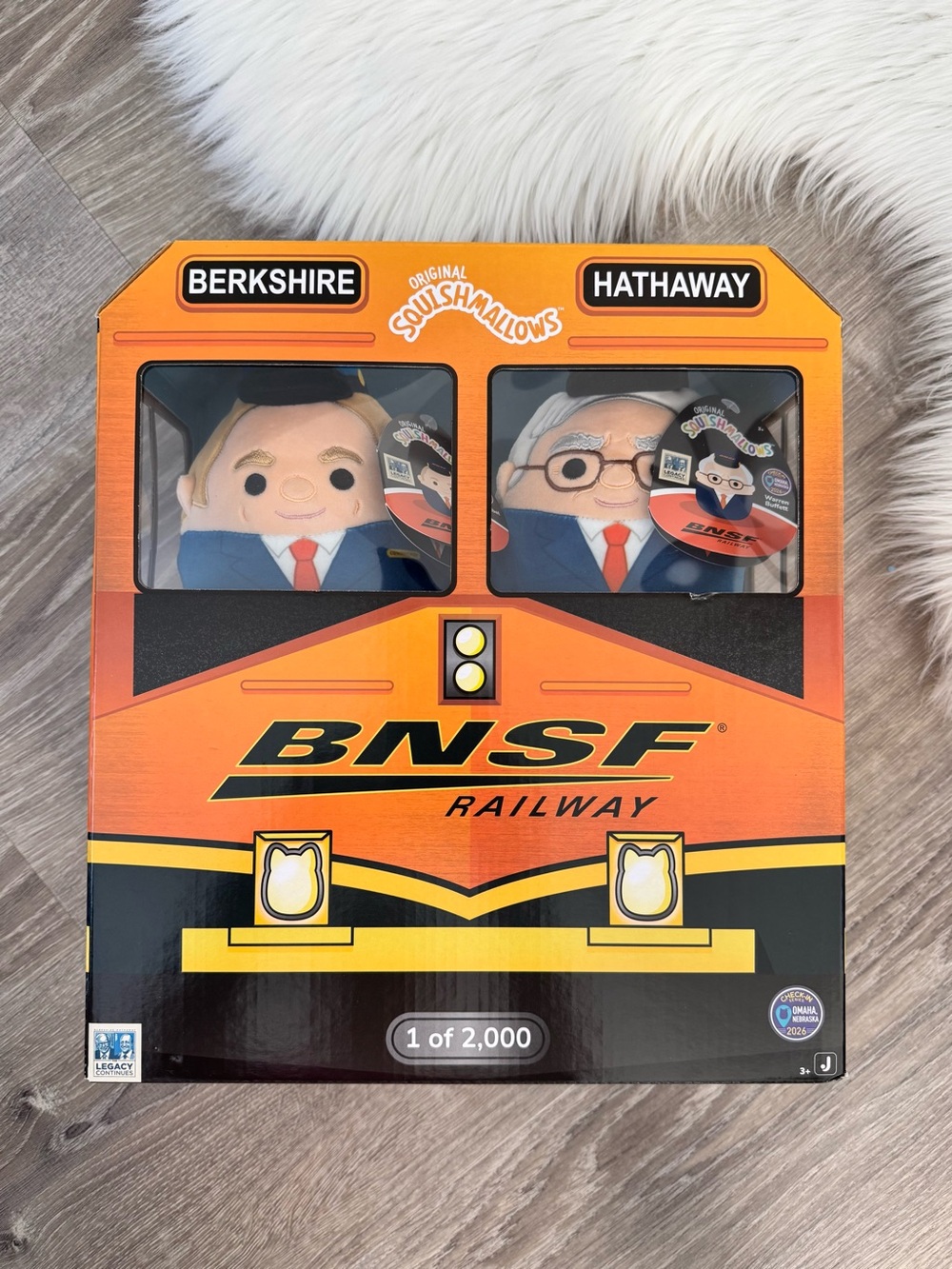 ✈️ 2026 SQUISHMALLOW BNSF Warren Buffett & Greg Abel RARE 1/2000 Limited Edition
